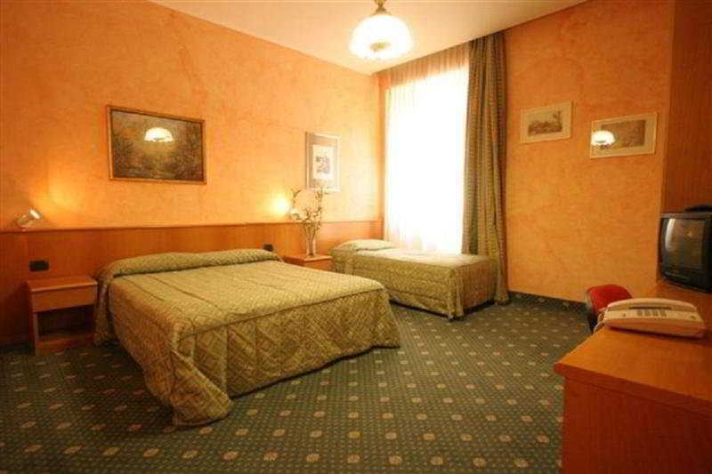 Hotel Marco Polo רומא מראה חיצוני תמונה