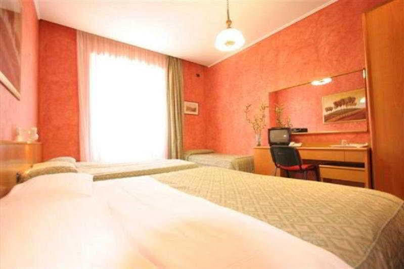 Hotel Marco Polo רומא מראה חיצוני תמונה