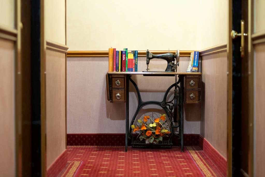 Hotel Marco Polo רומא שירותים תמונה